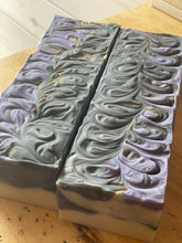 Load image into Gallery viewer, Black Raspberry Vanilla