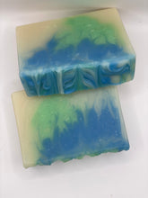 Load image into Gallery viewer, Eucalyptus and Mint